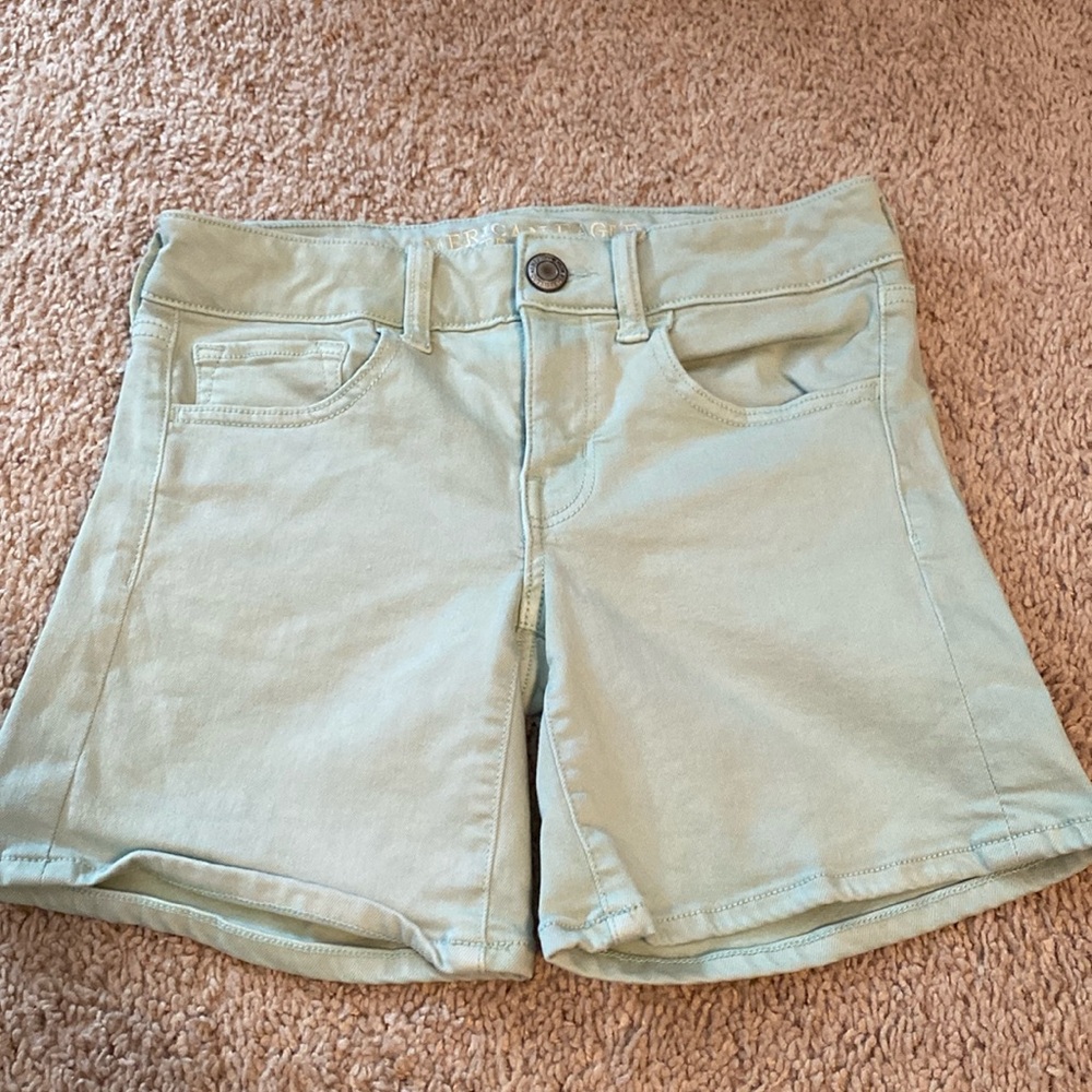 American Eagle Outfitters super stretch midi shorts